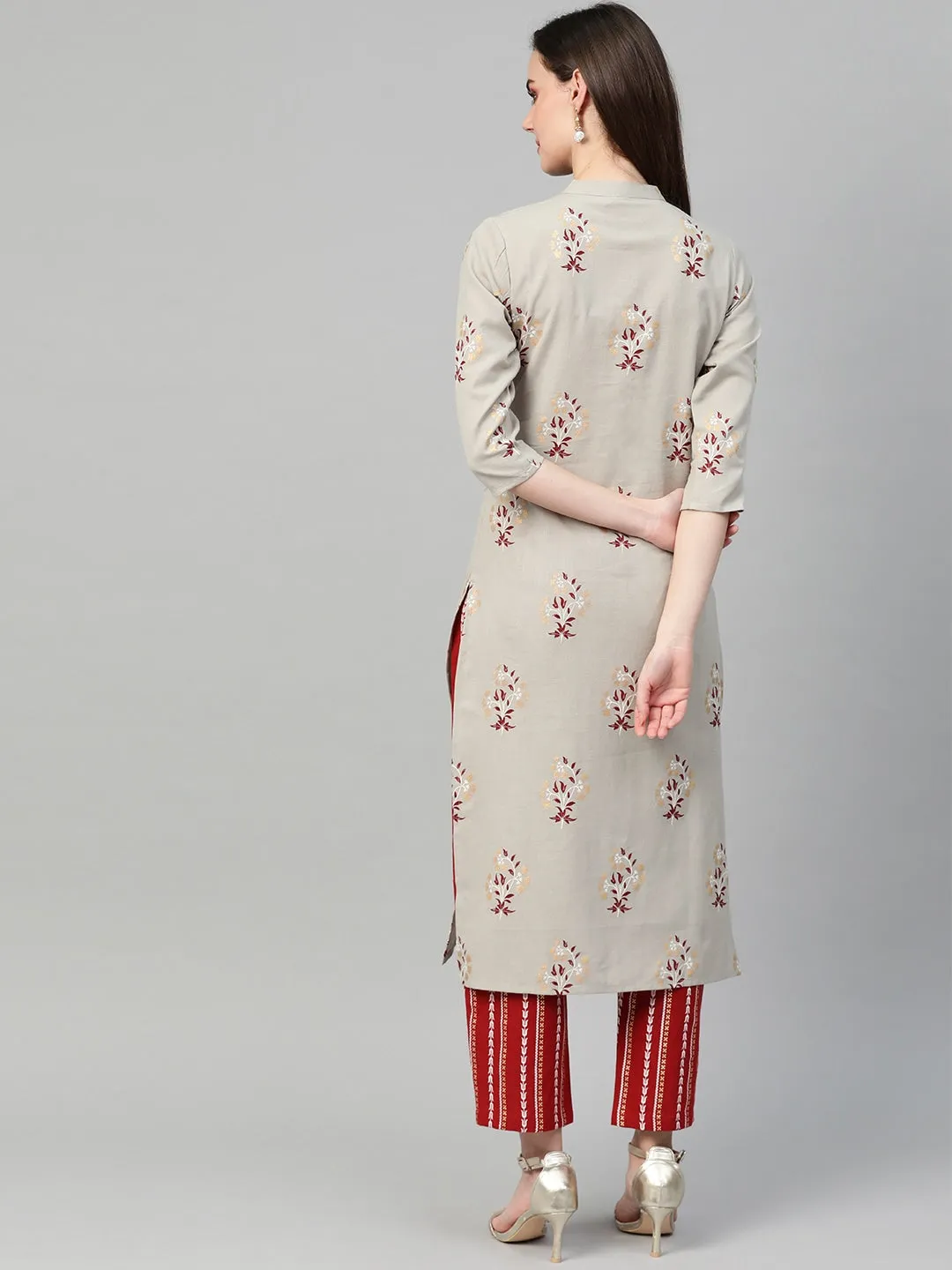 Women Grey & Red Printed Kurta Set